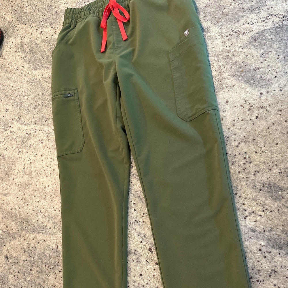 COPY - Figs dark olive cargo scrubs Medium Tall M